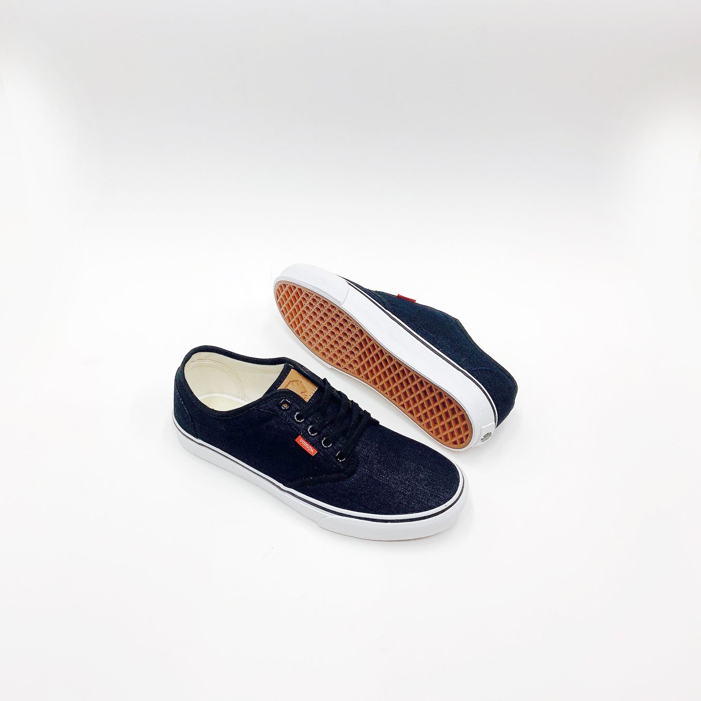 Winston Mk 2 Raw Denim Black/ White Foxing.